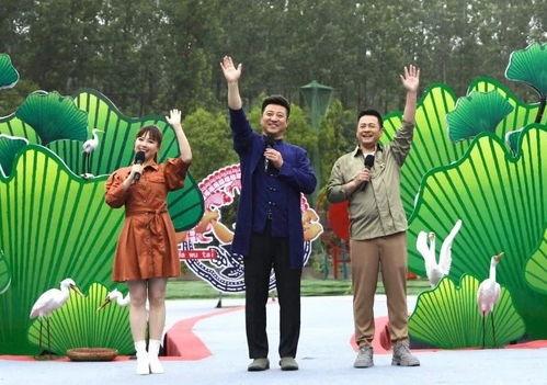 最新商场投掷爆料视频,惊心动魄一幕引热议  第2张